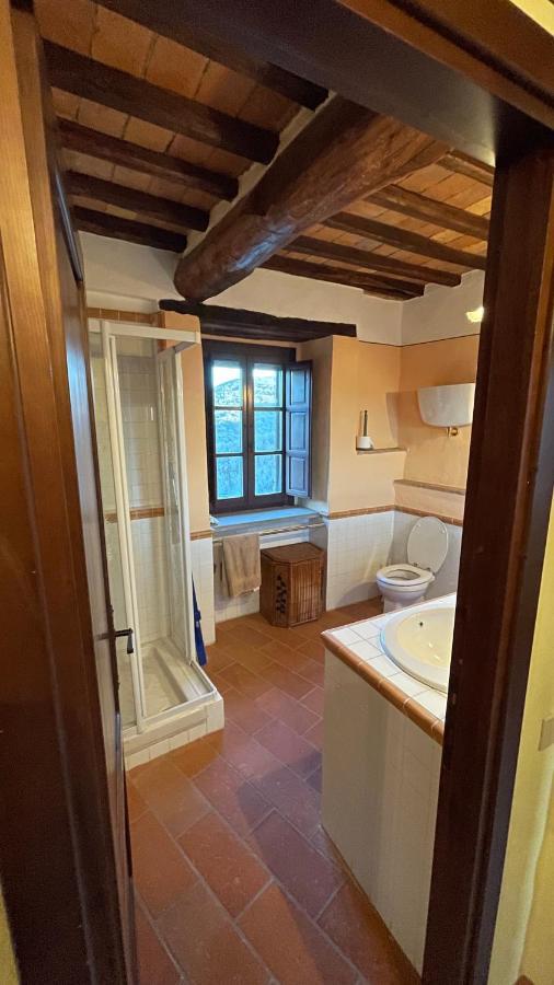 Apartamento Castello Di Gaiche Collebaldo Exterior foto