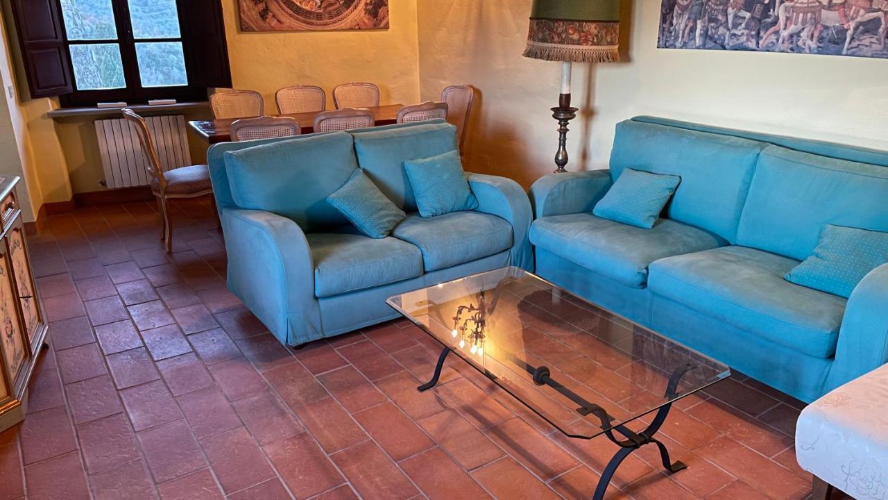 Apartamento Castello Di Gaiche Collebaldo Exterior foto